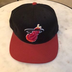 Mitchell & Ness Miami Heat SnapBack
